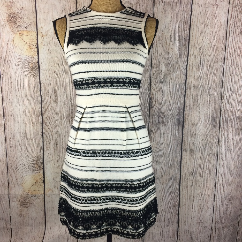 Nanette Lepore Wool Peace & Soul Sweater Dress XS - Picture 1 of 7